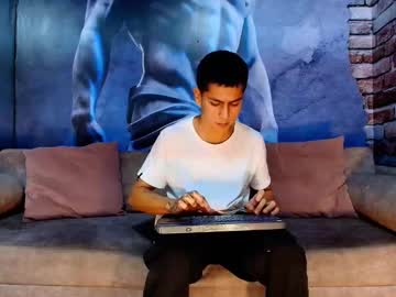 Aron_Pulse Chaturbate stream image from January 10, 2026