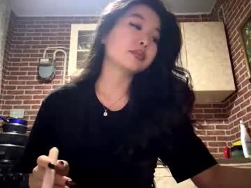 Denysebernacchi Chaturbate stream image from January 10, 2026