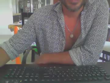 Osito_Cancunense Chaturbate stream image from January 10, 2026