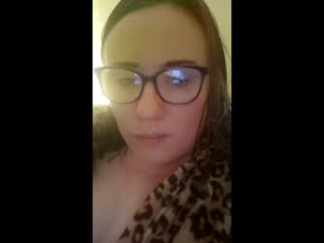 Emmaburtonkg88 Chaturbate stream image from January 10, 2026