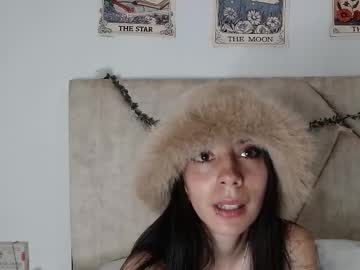 Laugreen Chaturbate stream image from January 10, 2026