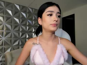Zoerouse_ Chaturbate stream image from January 10, 2026