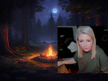 Kimilee22 Chaturbate stream image from January 10, 2026