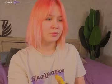 Ellya_Castro Chaturbate stream image from January 11, 2026