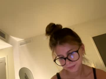 Petiteprincess301 Chaturbate stream image from January 11, 2026