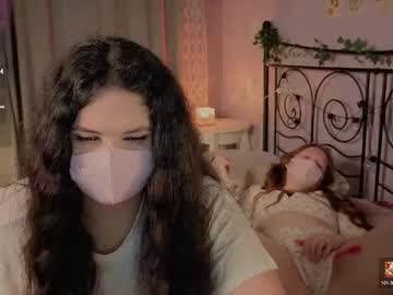 Warm_Whispers Chaturbate stream image from January 11, 2026