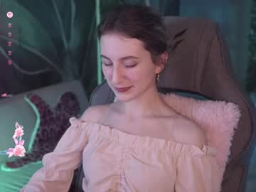 Luxrayi Chaturbate stream image from January 11, 2026