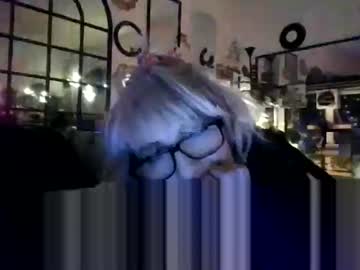 Makinyoucum2me Chaturbate stream image from January 11, 2026