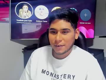 Roswall25 Chaturbate stream image from January 11, 2026
