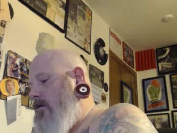 Cakesthadstroyr Chaturbate stream image from January 11, 2026