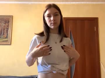 Earlenehallett Chaturbate stream image from January 11, 2026