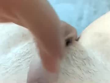 Highs65 Chaturbate stream image from January 11, 2026