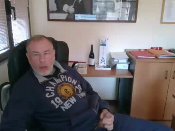 Hanscooper Chaturbate stream image from January 11, 2026