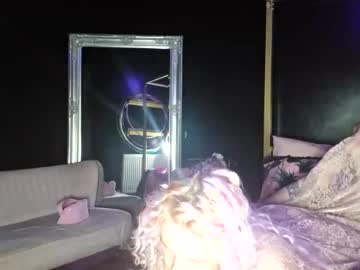 Cassieluna Chaturbate stream image from January 11, 2026