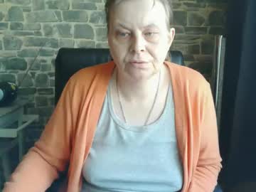 Sweet_Phoenix76 Chaturbate stream image from January 11, 2026