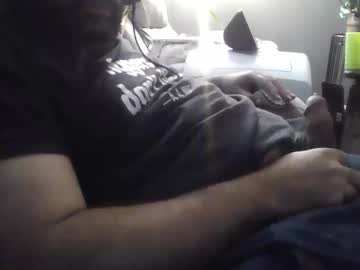 Mrlove198 Chaturbate stream image from January 11, 2026