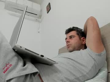 Valyvalisimo Chaturbate stream image from January 11, 2026