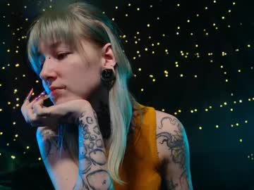 Littlespacemouse Chaturbate stream image from January 11, 2026