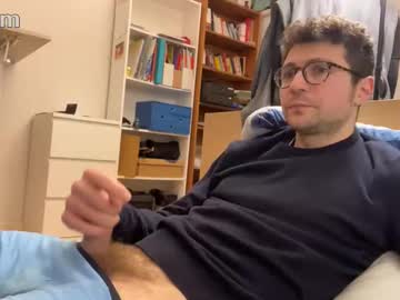 Dantheman233 Chaturbate stream image from January 11, 2026