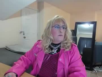 Kyrannhcd Chaturbate stream image from January 11, 2026