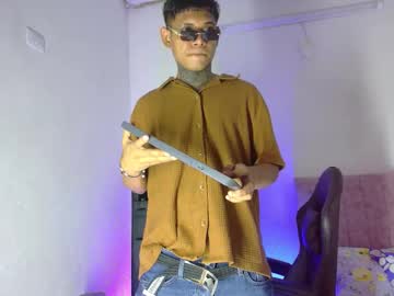 Damar_Felipe Chaturbate stream image from January 11, 2026