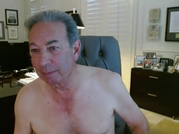 Blueisles Chaturbate stream image from January 11, 2026