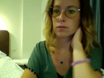 Olyra11 Chaturbate stream image from January 11, 2026