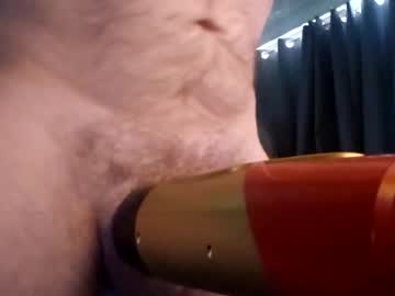 Bloadz Chaturbate stream image from January 11, 2026