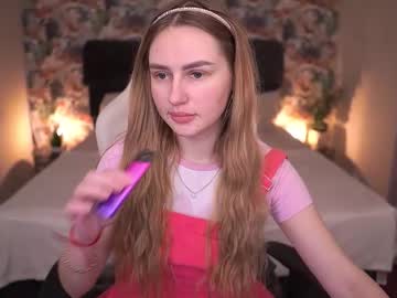 Divinejasss Chaturbate stream image from January 11, 2026