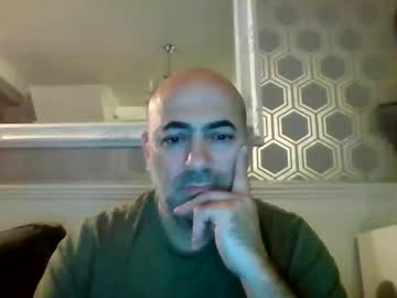 Knickerwhipper Chaturbate stream image from January 11, 2026