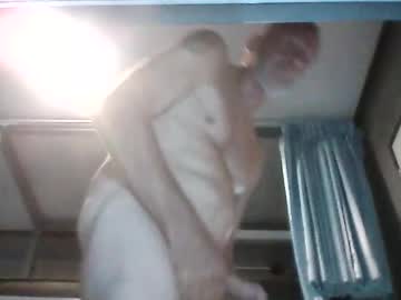 Cutewhitebutt Chaturbate stream image from January 11, 2026