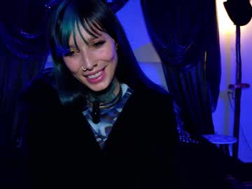 Kiannamills Chaturbate stream image from January 12, 2026