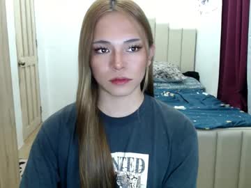 Queen_Heart0 Chaturbate stream image from January 12, 2026
