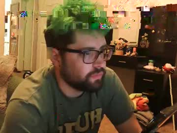Snackonzach Chaturbate stream image from January 12, 2026