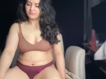 Ema_Lov3 Chaturbate stream image from January 12, 2026
