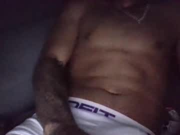 Viniviniceco Chaturbate stream image from January 12, 2026