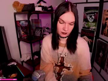 Emilyretcher Chaturbate stream image from January 12, 2026