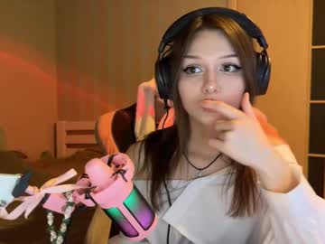 Milamiuu Chaturbate stream image from January 12, 2026