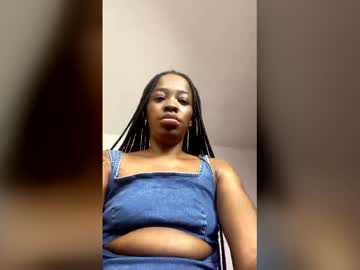 Joycelove25 Chaturbate stream image from January 12, 2026