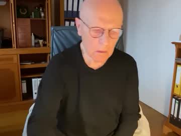 Reteid Chaturbate stream image from January 12, 2026
