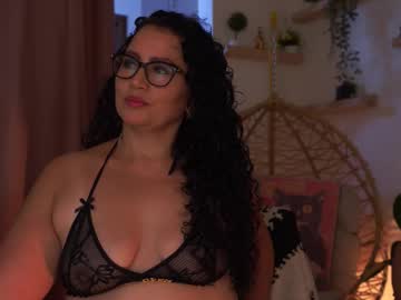 Kendally_ Chaturbate stream image from January 12, 2026