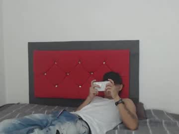 Logannthh Chaturbate stream image from January 12, 2026