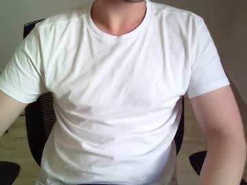 Outroemail1807 Chaturbate stream image from January 12, 2026