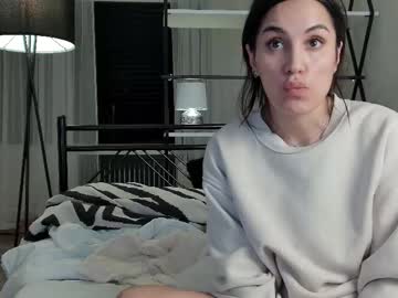 Emiljanna stream image from January 12, 2026