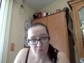 Truckerswifetobe Chaturbate stream image from January 12, 2026