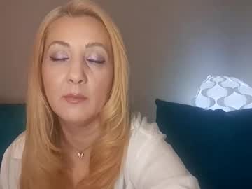 Goddessmia40 Chaturbate stream image from January 12, 2026