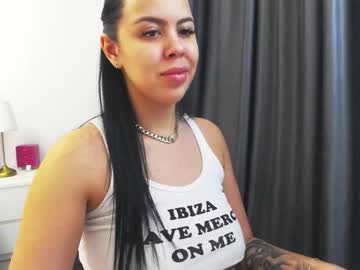 Ellasins Chaturbate stream image from January 12, 2026