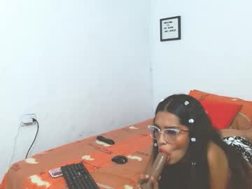 Gigiilove24 Chaturbate stream image from January 12, 2026