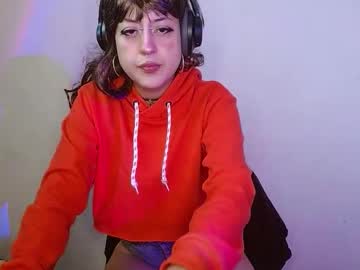 Caraenaranja Chaturbate stream image from January 13, 2026