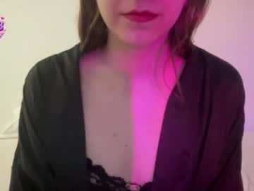 Luni743 Chaturbate stream image from January 13, 2026